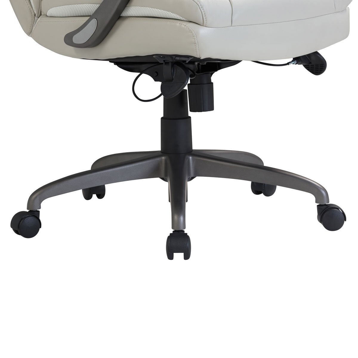 Brisa Executive Office Chair